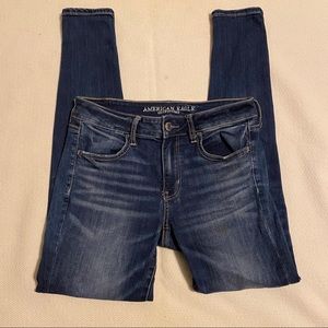 ❤️Women’s American Eagle Jeans